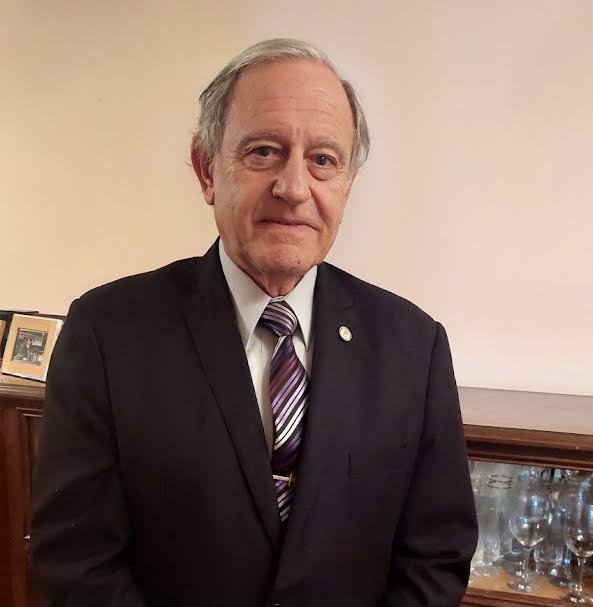 Dr. Fernando Filippini